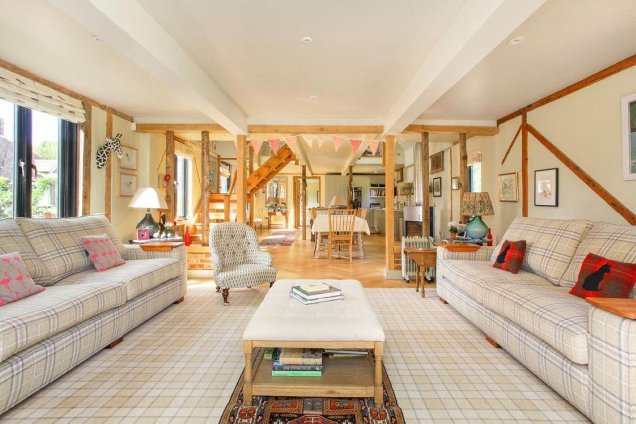 Duckpitts Barn Holiday home *